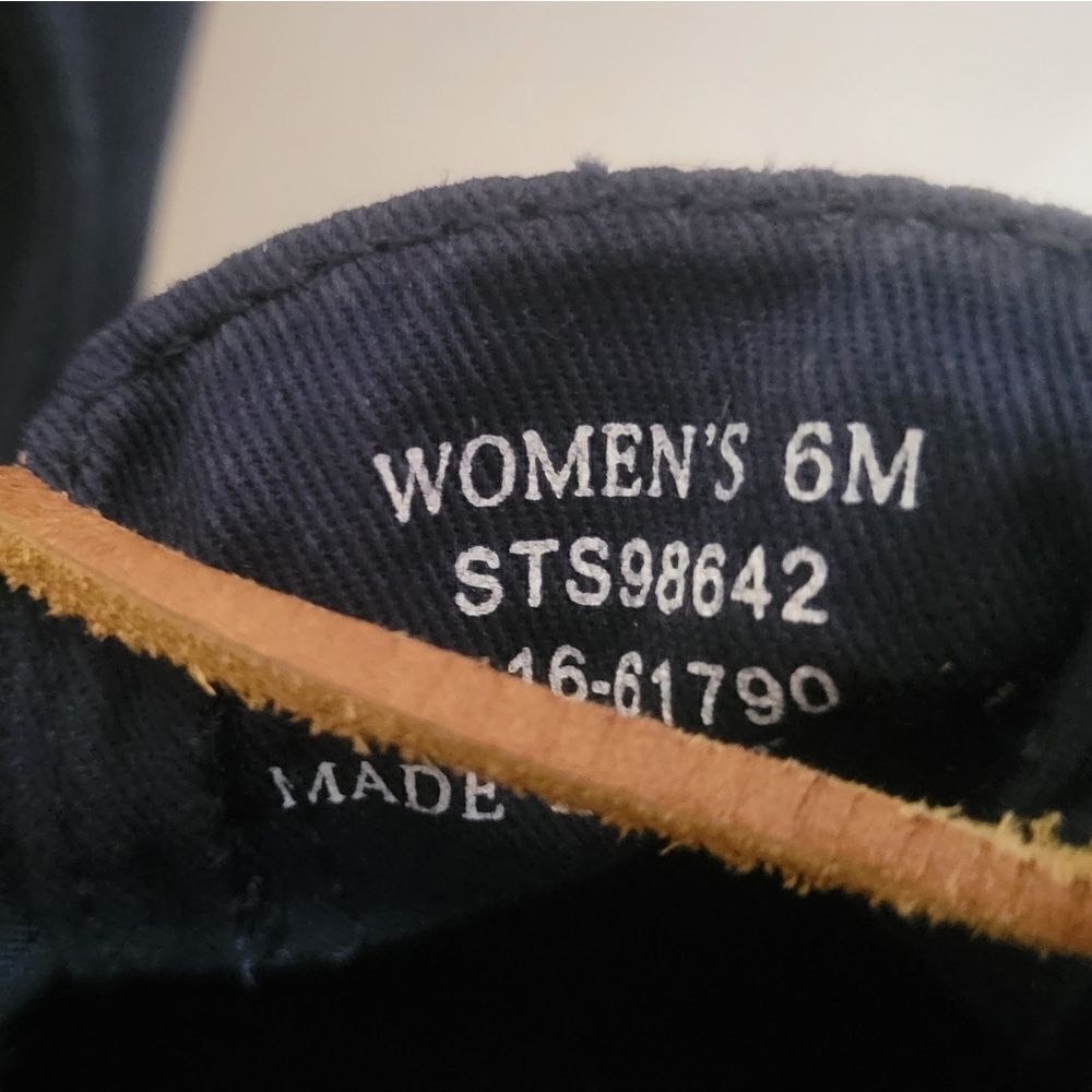 Sperry® Womens Crest Vibe Navy Canvas Ankle Boat Shoes - Picture 13 of 13